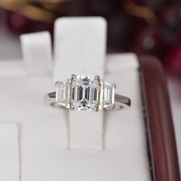 Certified 3.5 tcw Emerald Cut Moissanite Engagement Ring 925 - Picture 5 of 7